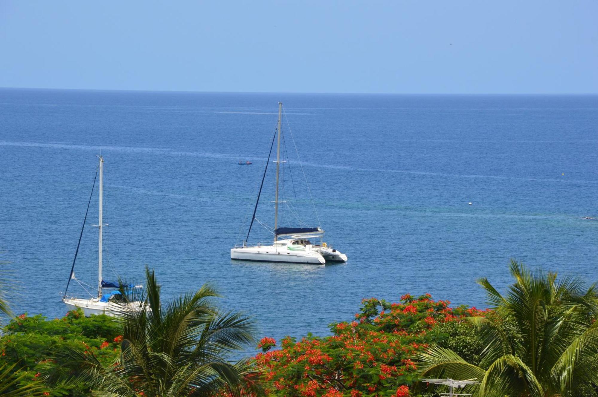 Bungalow Enchanteur A Bouillante Avec Vue Sur La Mer Villa Esterno foto